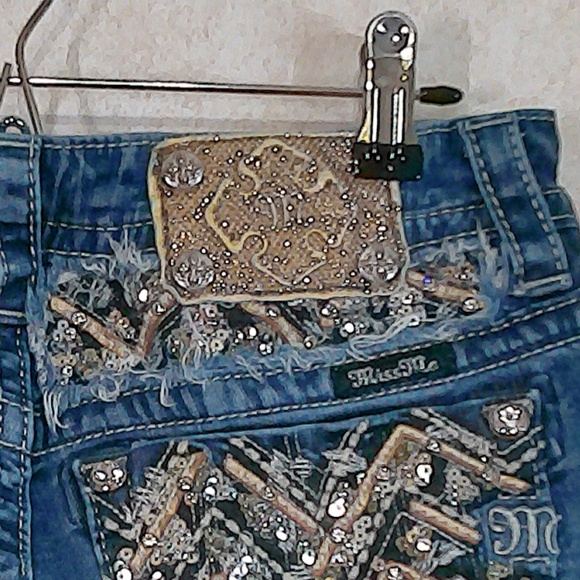 Miss Me Signature Boot Jeans Sequin Rhinestone Pockets Silver Label Sz28/29 NWOT - Picture 14 of 14